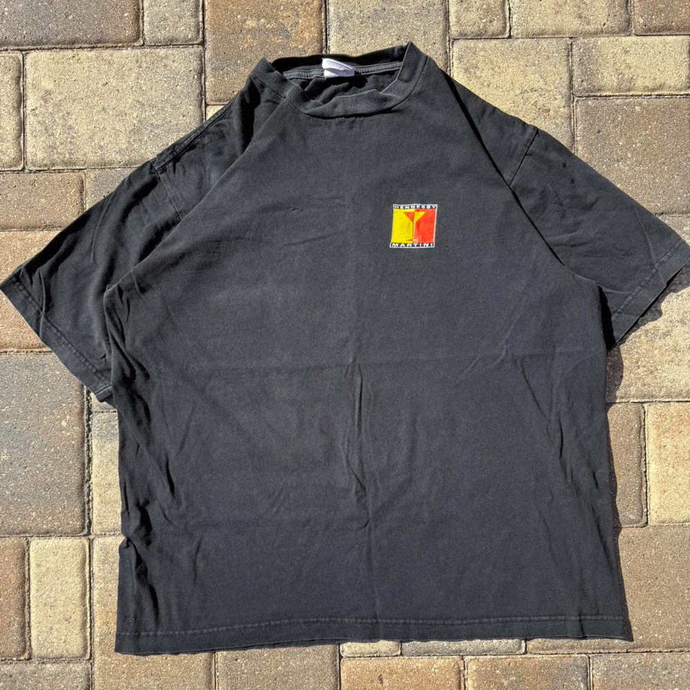 Vintage Hennessy Martini Tee Size